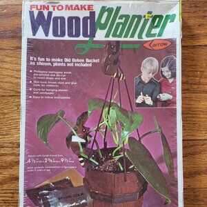Vintage Wooden Planter Kit 1976 ARROW Old Oaken Bucket 8952 Mahogany SEALED T1